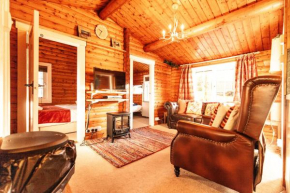 Stunning Log Cabin with Garden in Snowdonia - Hosted by Seren Short Stays